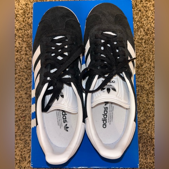 Black and White Adidas Gazelle - Picture 6 of 6